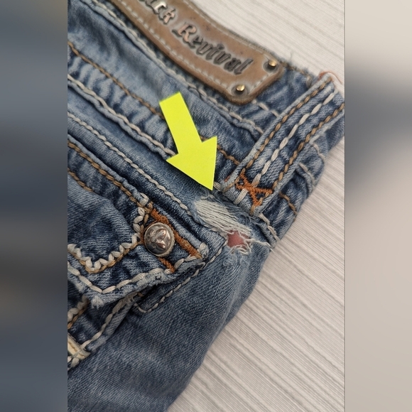 Rock Revival Woman's Homemade Cutoff Shorts size 27 - Picture 5 of 11